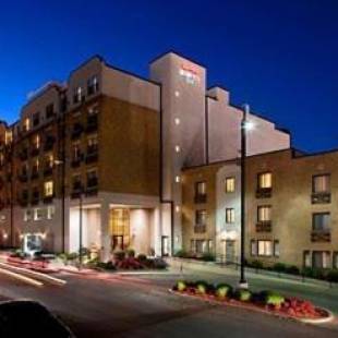 Фотографии гостиницы 
            Residence Inn Kansas City Country Club Plaza