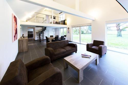 Фотография гостевого дома Studio FK - Maison 3étoiles, Jardin, 10mn Strasbourg