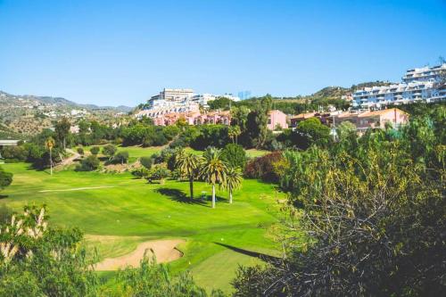 Фотографии гостевого дома 
            Casa para 10 personas en campo de golf Añoreta