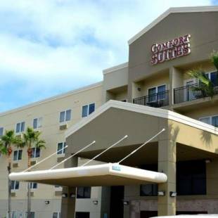 Фотографии гостиницы 
            Comfort Suites South Padre Island