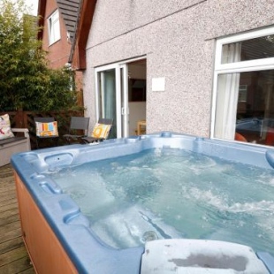 Фотография гостевого дома Dartmoor Valley Lodge