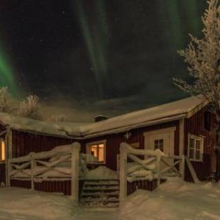 Фотографии мини отеля 
            Husky Lodge Hostel