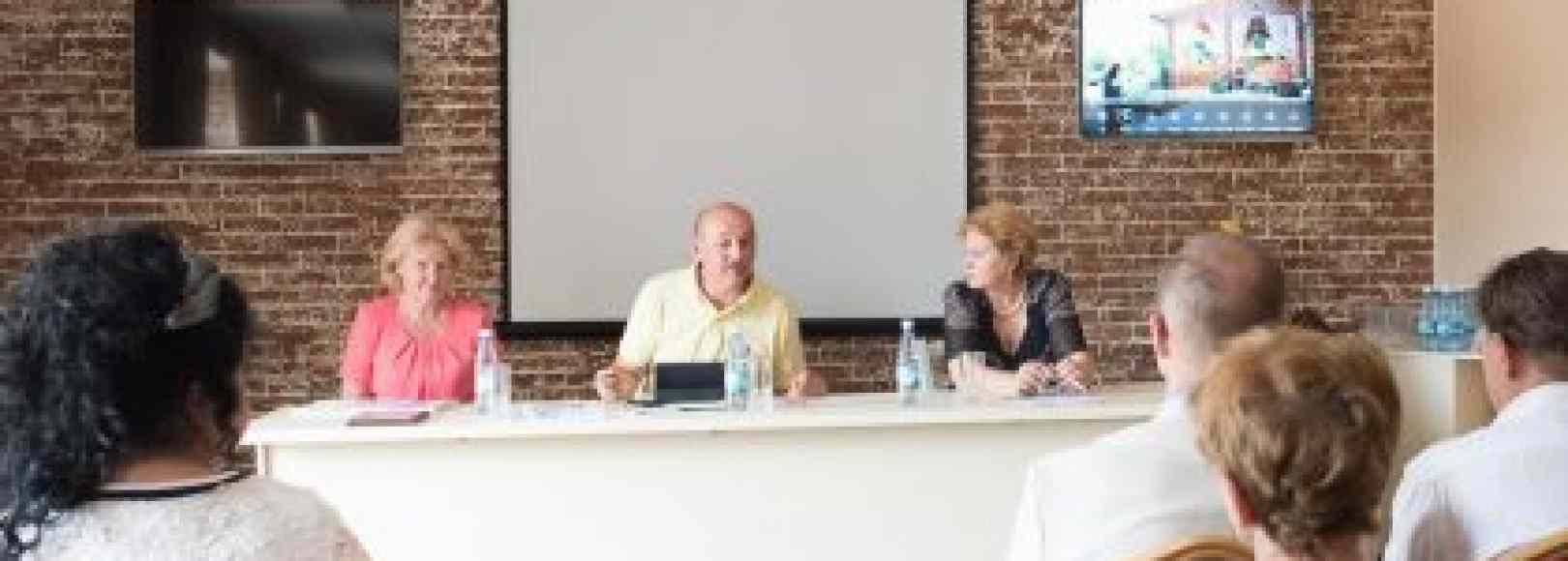 Фотография конференц-зала Озеро сновидений