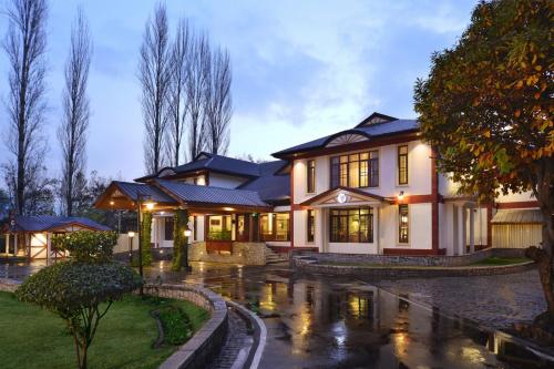 Фотографии гостиницы 
            Fortune Resort Heevan, Srinagar - Member ITC's Hotel Group