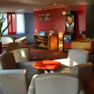 Фотографии гостиницы
Ibis Calais Coquelles Tunnel sous la Manche