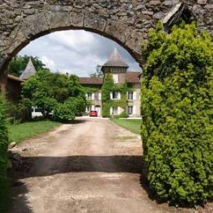 Фотографии мини отеля 
            Pierre Deluen Domaine de la Grange de Quaire