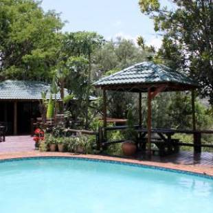 Фотографии мини отеля 
            The Sabie Town House Guest Lodge