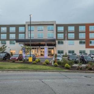 Фотографии гостиницы 
            Holiday Inn Express & Suites - Milledgeville, an IHG Hotel