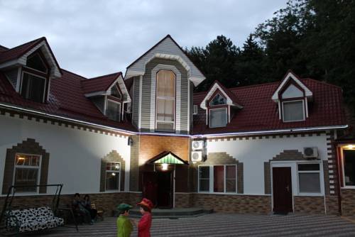 Фотография гостевого дома Райский уголок