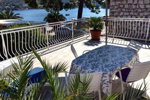 Фотография гостевого дома Apartments by the sea Zaton Veliki, Dubrovnik - 2107