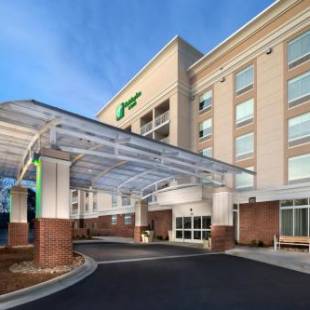 Фотографии гостиницы 
            Holiday Inn Hotel & Suites - Asheville-Biltmore Vlg Area, an IHG Hotel