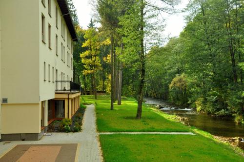 Фотография гостиницы Hotel Mir-Jan SPA