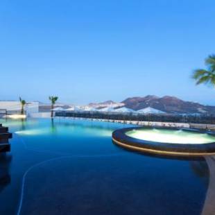 Фотографии гостиницы 
            Quivira Los Cabos Condos and Homes -Vacation Rentals