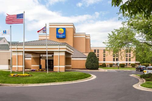 Фотография гостиницы Comfort Inn University Durham – Chapel Hill
