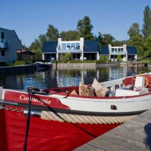 Фотографии гостевого дома 
            Amsterdam / Loosdrecht Rien van den Broeke Village