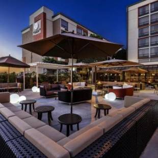 Фотографии гостиницы 
            DoubleTree by Hilton San Bernardino