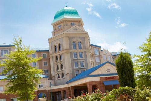 Фотография гостиницы Marriott Shoals Hotel & Spa