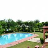 Фотография гостиницы Umaid Lake Palace - Getaway Resort Near Jaipur Close to Bhangarh & Chand Baori Stepwell Abhaneri