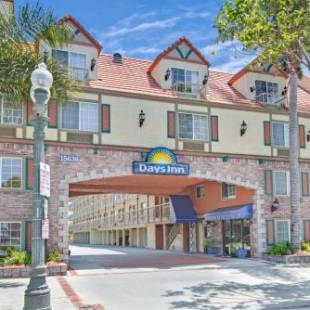 Фотографии гостиницы 
            Days Inn by Wyndham Los Angeles LAX/ Redondo&ManhattanBeach