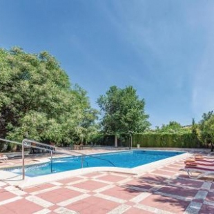 Фотография гостевого дома Four-Bedroom Holiday Home in Priego de Cordoba