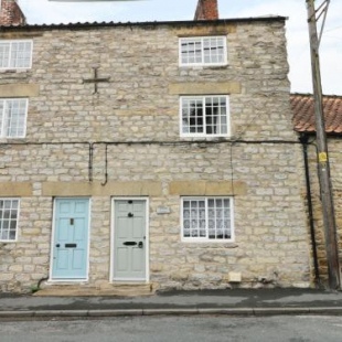 Фотография гостевого дома Crooked Cottage, York