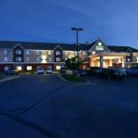 Фотография гостиницы Holiday Inn Express St. Paul South - Inver Grove Heights, an IHG Hotel