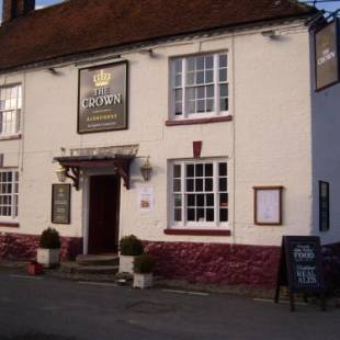 Фотографии мини отеля 
            The Crown Aldbourne