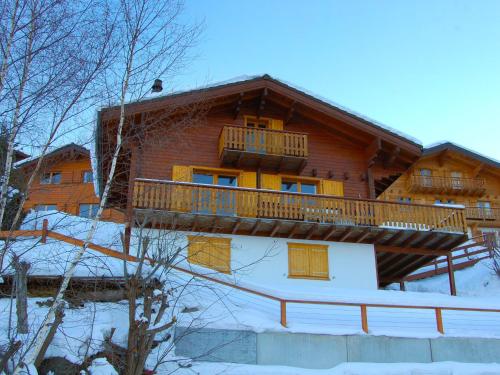 Фотографии гостевого дома 
            Chalet Chalet Boucaro