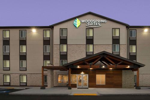 Фотографии гостиницы 
            WoodSpring Suites Tampa - USF - Near Busch Gardens