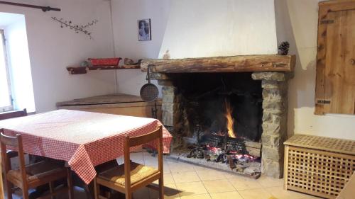 Фотография гостевого дома Casa in sasso - Pietra di Bismantova