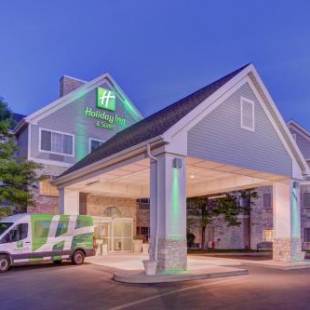 Фотографии гостиницы 
            Holiday Inn Milwaukee Airport, an IHG Hotel