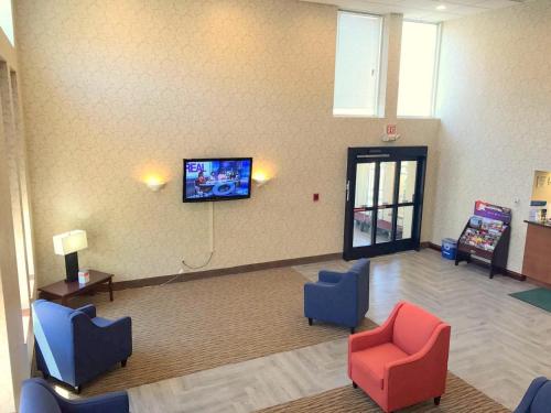 Фотографии гостиницы 
            Quality Inn Wickliffe - Cleveland East