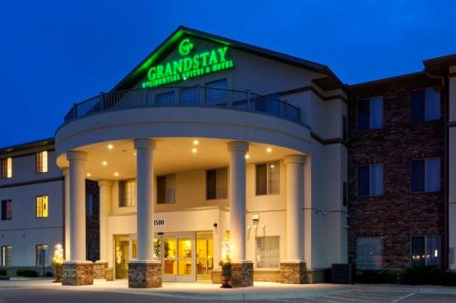 Фотография гостиницы GrandStay Residential Suites Hotel Faribault