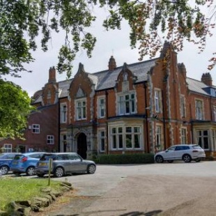 Фотография гостиницы Best Western Grimsby Oaklands Hall Hotel