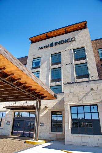 Фотография гостиницы Hotel Indigo Traverse City, an IHG Hotel