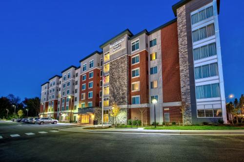 Фотография гостиницы Residence Inn by Marriott Blacksburg-University