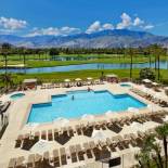 Фотография гостиницы DoubleTree by Hilton Golf Resort Palm Springs