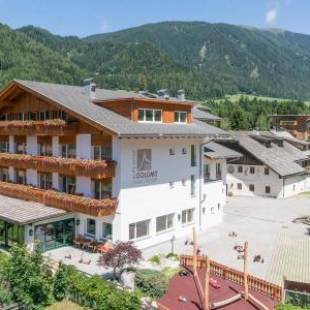 Фотографии гостиницы 
            Hotel Alpenhof