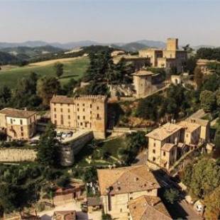 Фотографии гостиницы 
            Antico Borgo Di Tabiano Castello - Relais de Charme