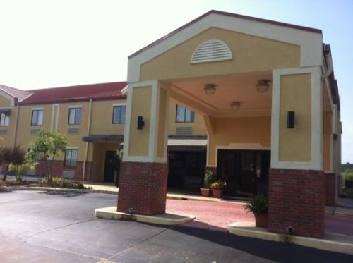 Фотография гостиницы America's Best Inns Flowood