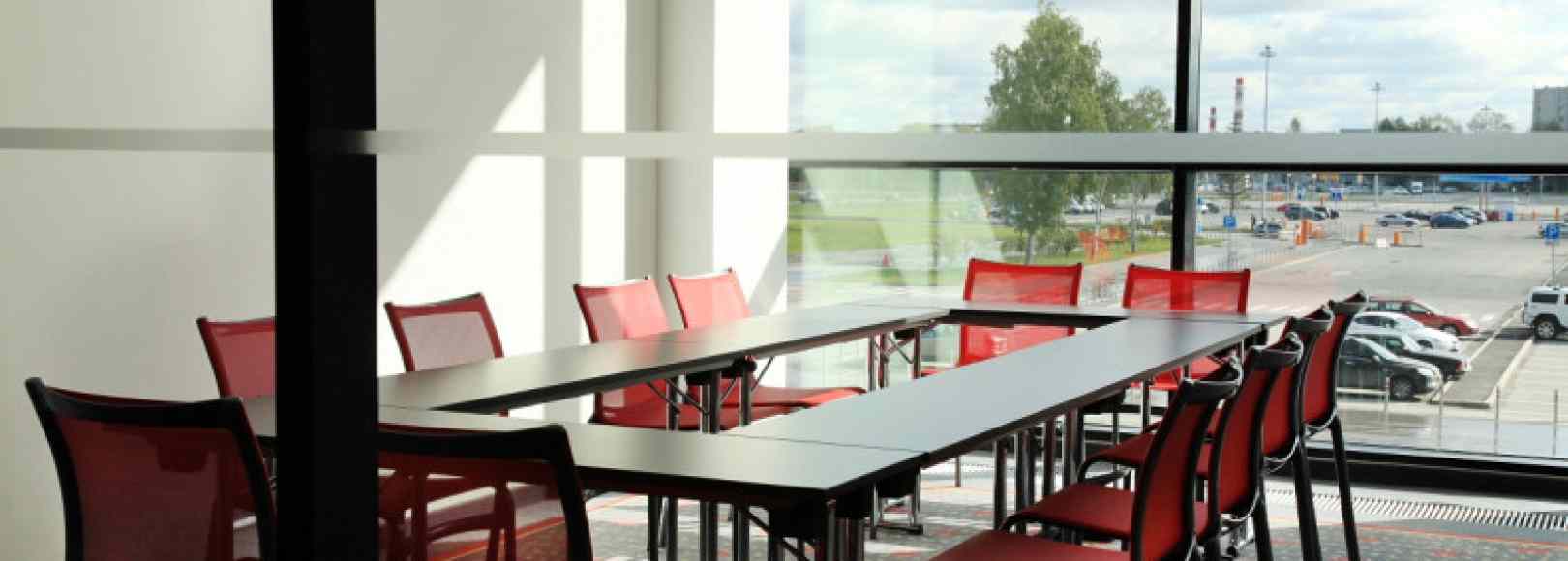 Фотография конференц-зала Нефрит