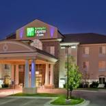 Фотография гостиницы Holiday Inn Express Hotel & Suites Wichita Airport, an IHG Hotel