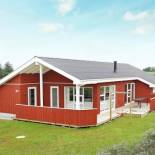 Фотография гостевого дома Three-Bedroom Holiday home in Hirtshals 3