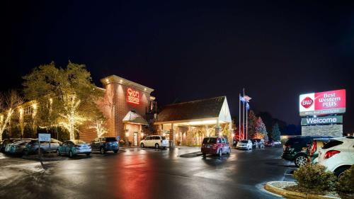 Фотографии гостиницы 
            Best Western Plus White Bear Country Inn