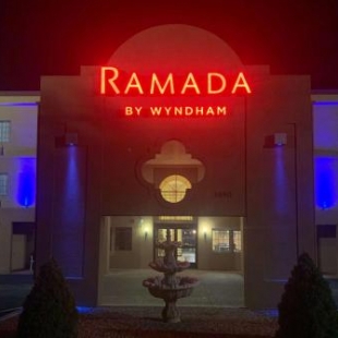 Фотография гостиницы Ramada by Wyndham Santa Fe