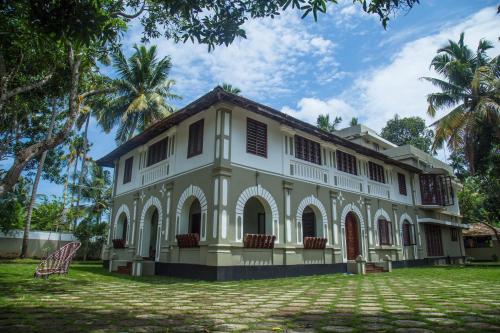 Фотографии мини отеля 
            Lake County Heritage Home