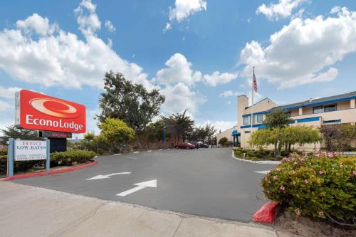 Фотография гостиницы Econo Lodge Bay Breeze