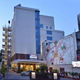 Фотографии гостиницы 
            Nirwana Hometel Jaipur- A Sarovar Hotel