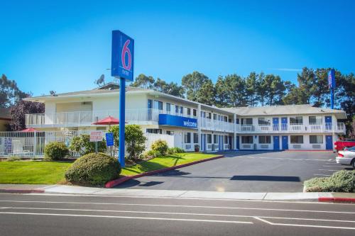 Фотография гостиницы Motel 6-Arcata, CA - Humboldt University