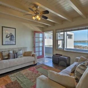 Фотография гостевого дома Waterfront San Diego Condo - Walk to Mission Beach